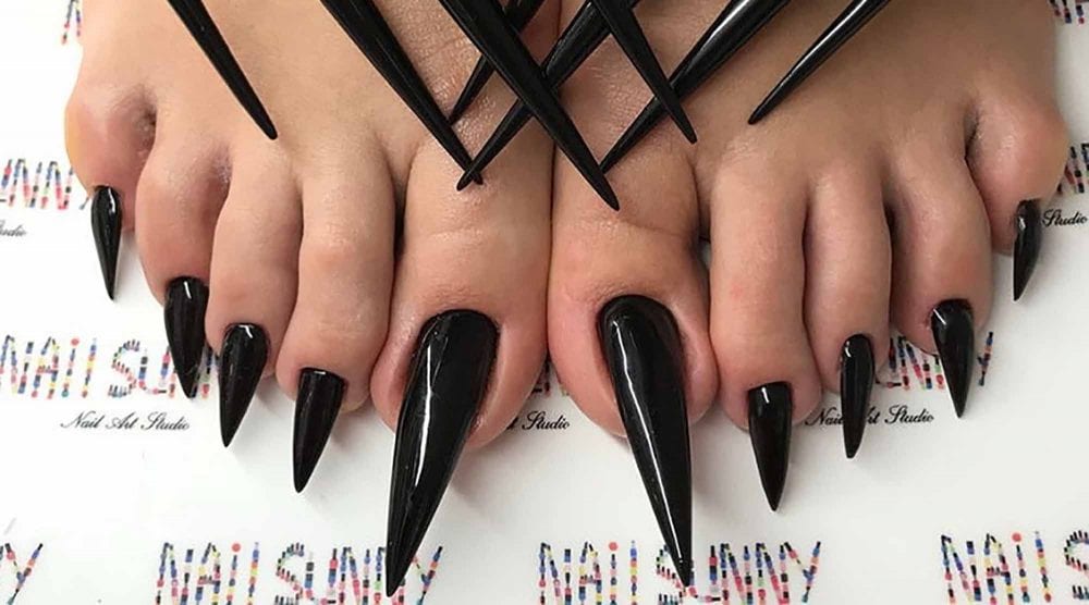Could Long Toenails Be The Next Big Fashion Statement?
