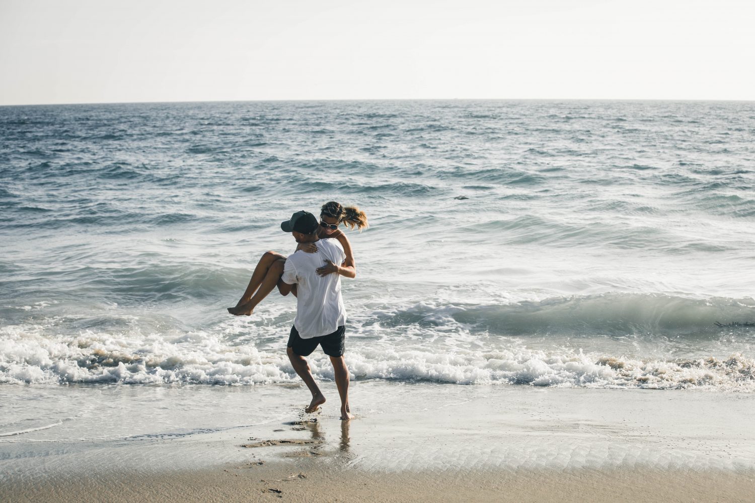 3 Ways Non-attachment Will Benefit Your Relationship