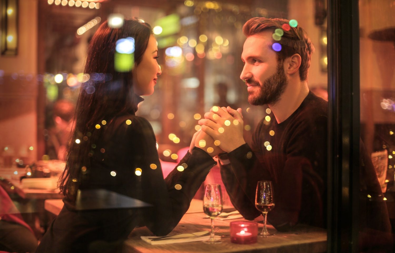 How You Will Meet Your Soulmate Based On Your Zodiac Sign