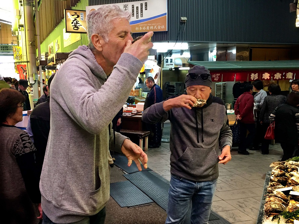 how to travel like anthony bourdain did