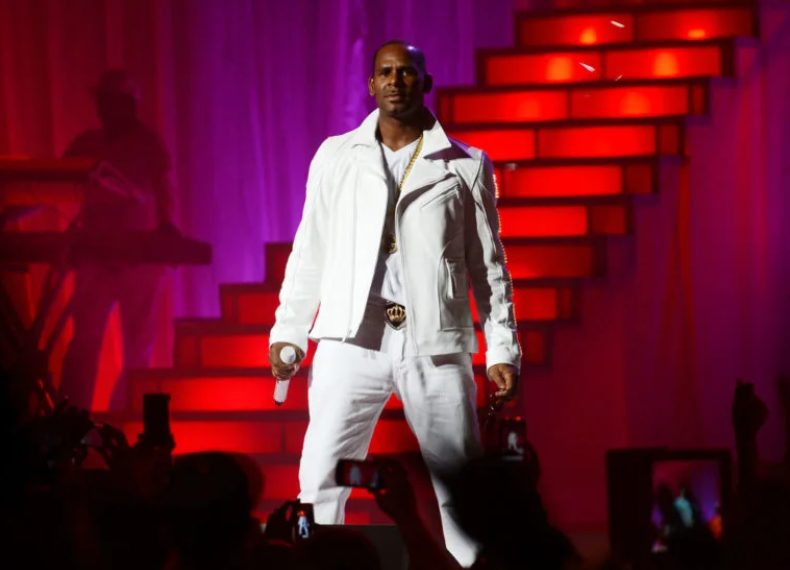 r. kelly allegedly attacked by inmate inside chicago prison