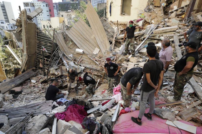 death toll reaches 200 after huge port explosion in beirut shatters buildings