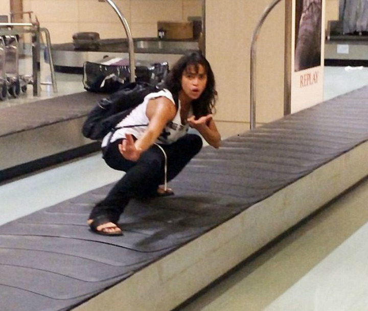 25 bizarre and hilarious sights people have witnessed at the airport
