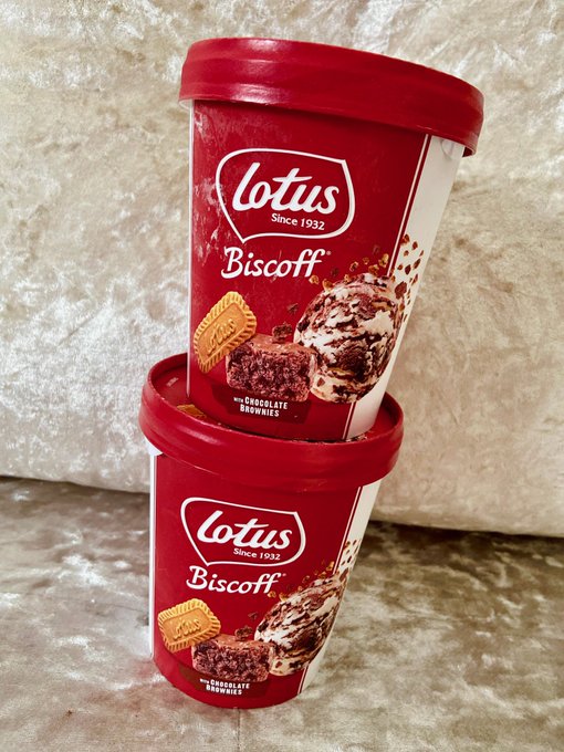 asda is now selling lotus biscoff ice cream stuffed with chocolate brownie chunks