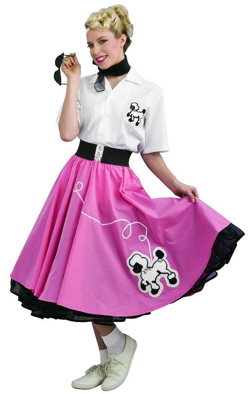 poodle skirt: the fun 50s fashion trend that won’t die