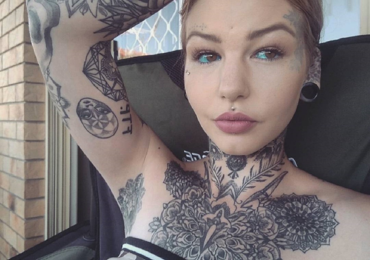 ‘dragon girl’ who spent £14k on body mods goes blind after getting eye balls tattooed