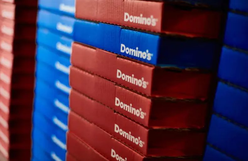 domino's delivery driver has meltdown after not being tipped
