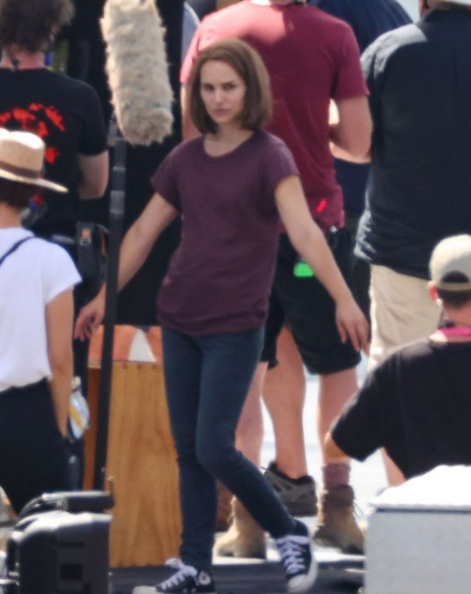 leaked: pictures of muscular natalie portman on set of thor: love & thunder