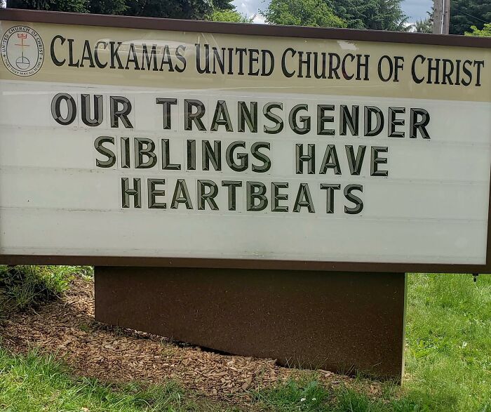 this church is going viral for their openness and their sign game is epic (35 new pics)