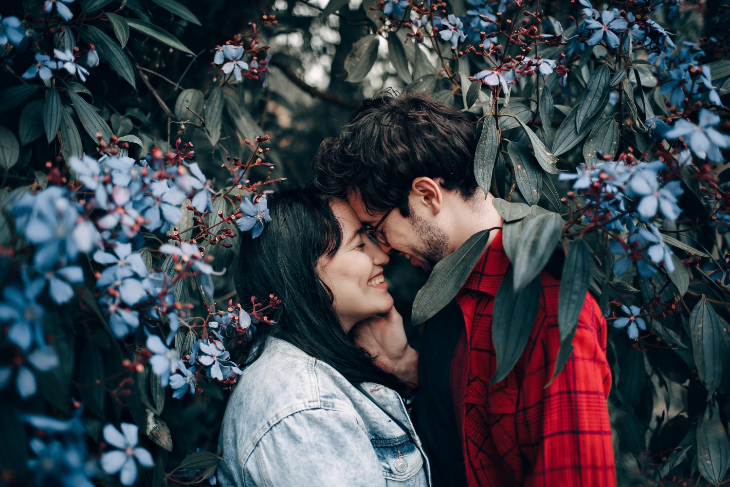 real reasons you want a boyfriend even though you're perfectly happy on your own