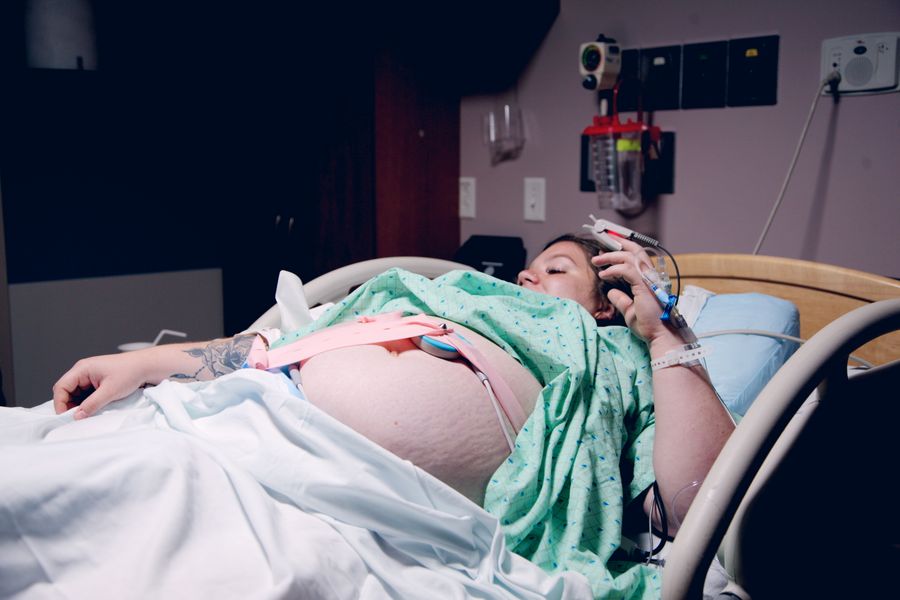 Photo Shows How A Mom's Bones Shift While Giving Birth To Make Room For The Baby