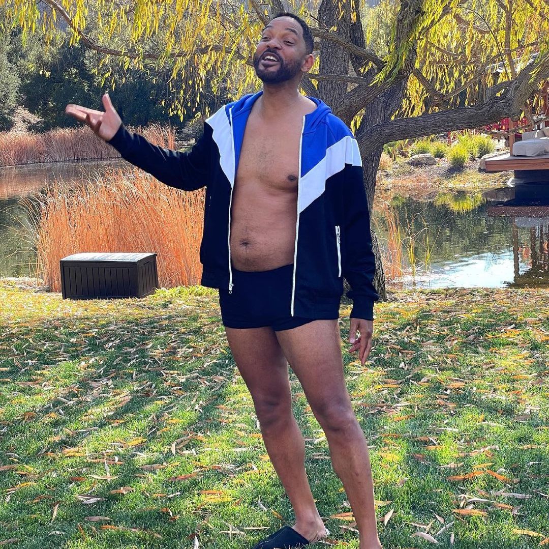 fans love will smith's dad bod after he admits he's in 