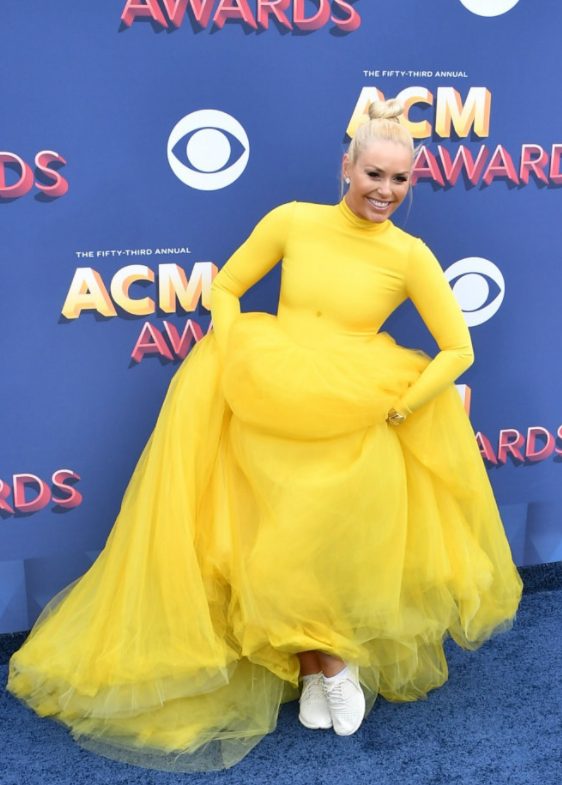 the 25 daring acm awards red carpet dresses of all time