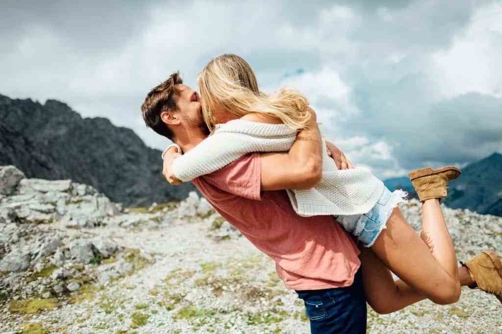 10 Signs That Your Girlfriend Is A High-quality Lady