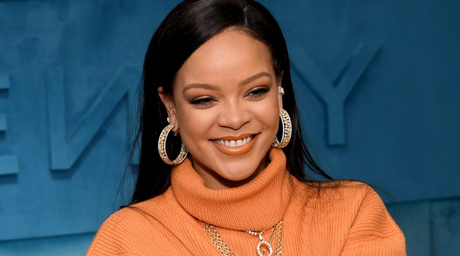 Rihanna Is Now Officially A Billionaire! – Video