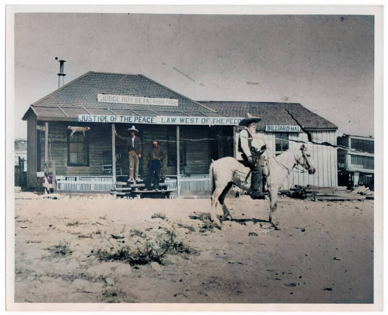 33 Powerful Old West Photos Document America's Rapid Expansion