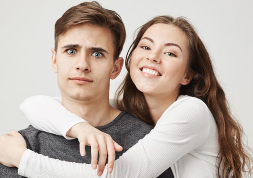 The Pursuit Of Happiness: 7 Tips To Break The Pattern Of Being Clingy In Relationships
