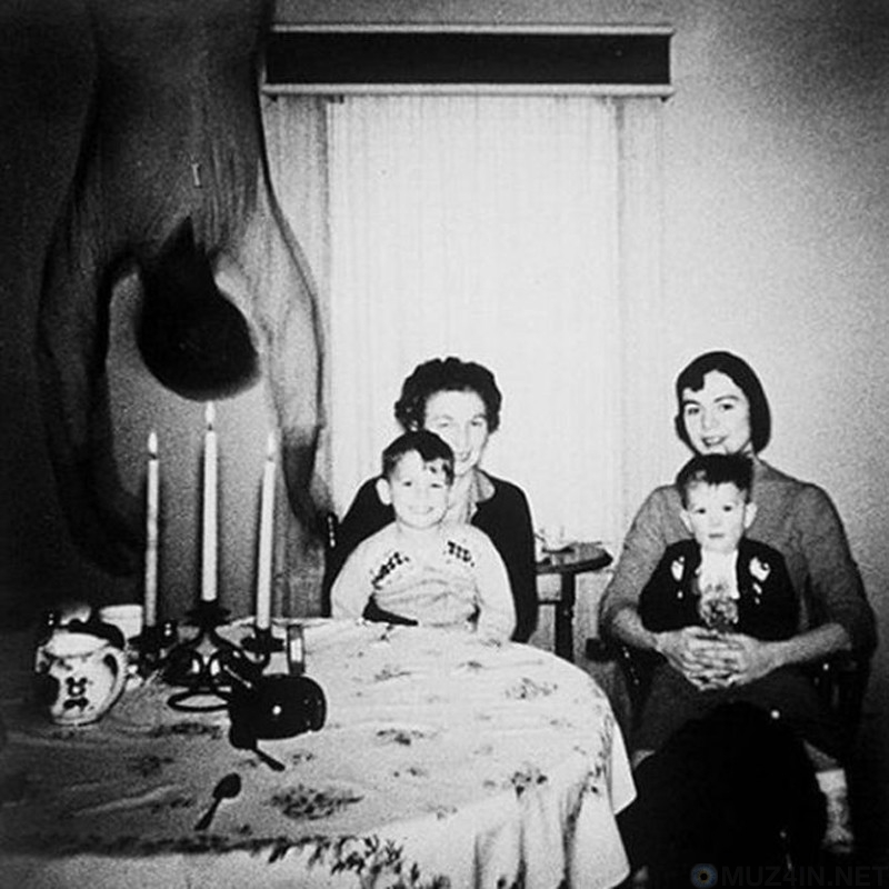 The 10 Most Mysterious And Scary Pictures That Can't Be Explained