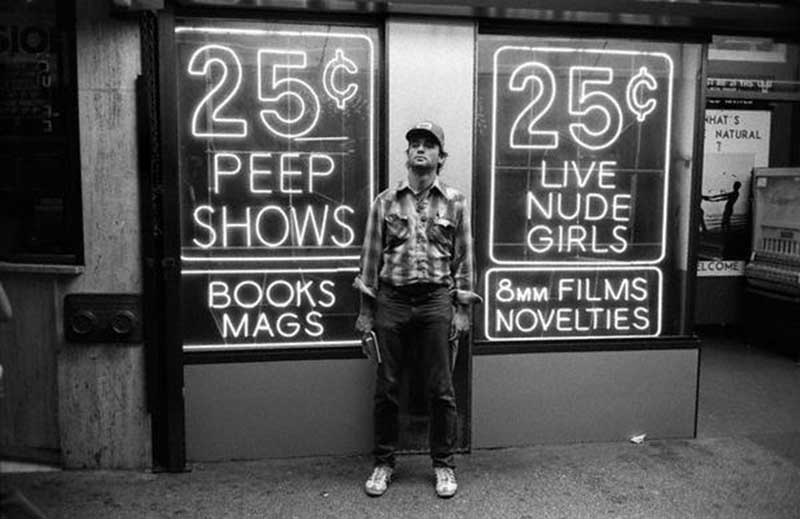 27 Shocking Vintage Times Square Pictures