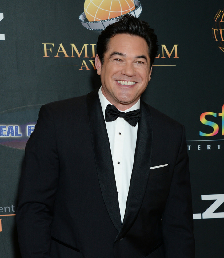"superman" Star Dean Cain Gave Up A Movie Career To Raise His Son Alone