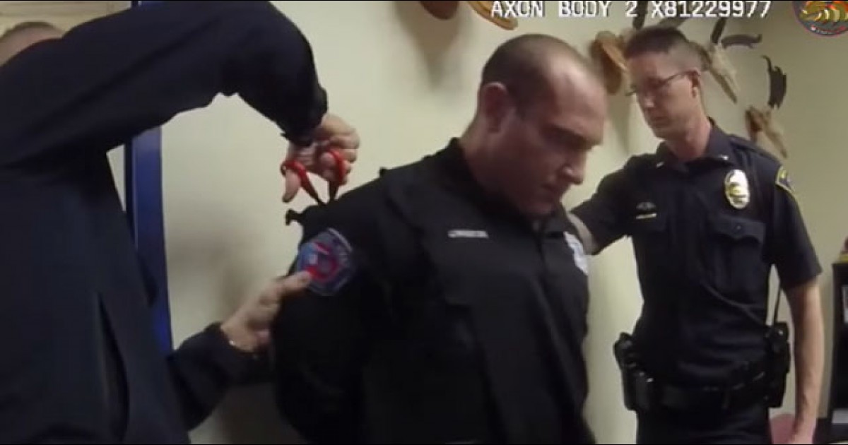 Police Officer S Uniform Cut Off During Arrest For Domestic Violence