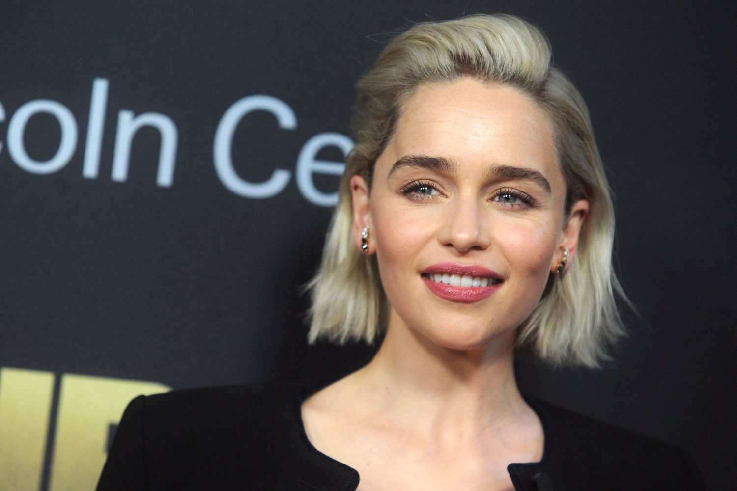 Emilia Clarke Is Missing "quite A Bit" Of Her Brain After Surviving Two Aneurysms