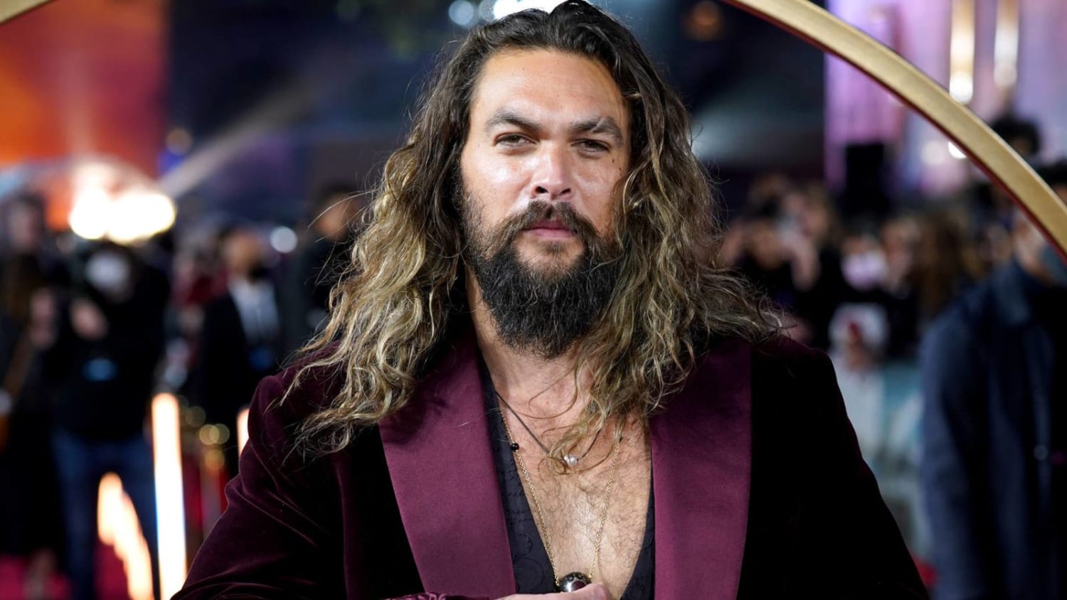 Aquaman Star Jason Momoa Involved In Head-on Collision With Motorcycle