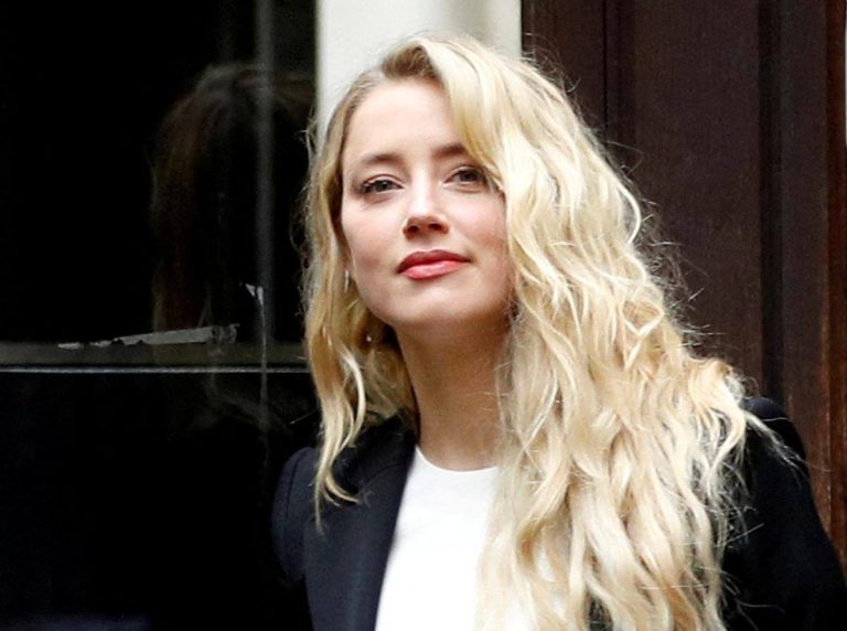 "she Was Always Filming Him": Amber Heard Reportedly Has Been Blackmailing Elon Musk To Get Support After Crushing Trial, Rumored To Have Some 'dark S—t' On Tech Billionaire