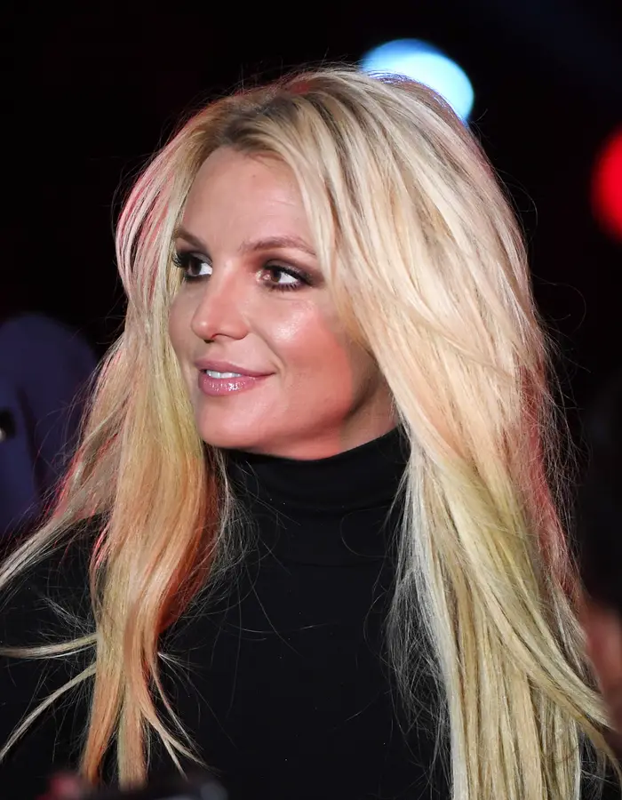 The Reaction To Tommy Lee's Nsfw Nude Picture Is Being Compared With The Scrutiny Britney Faces