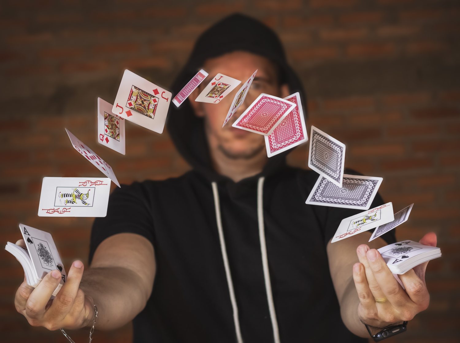 How To Hire A Close-Up Magician For Your Event