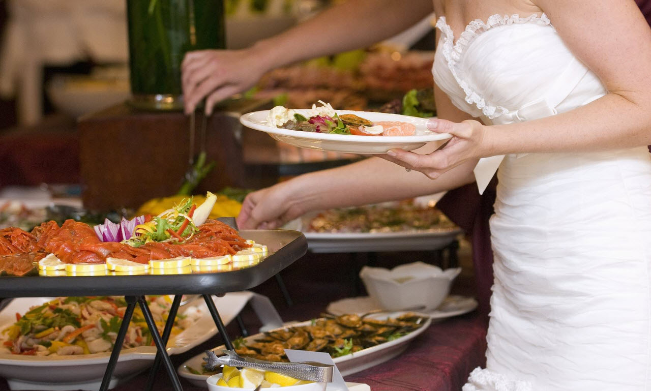 Bridezilla Goes Into Rage Out Over Guest Stealing Food