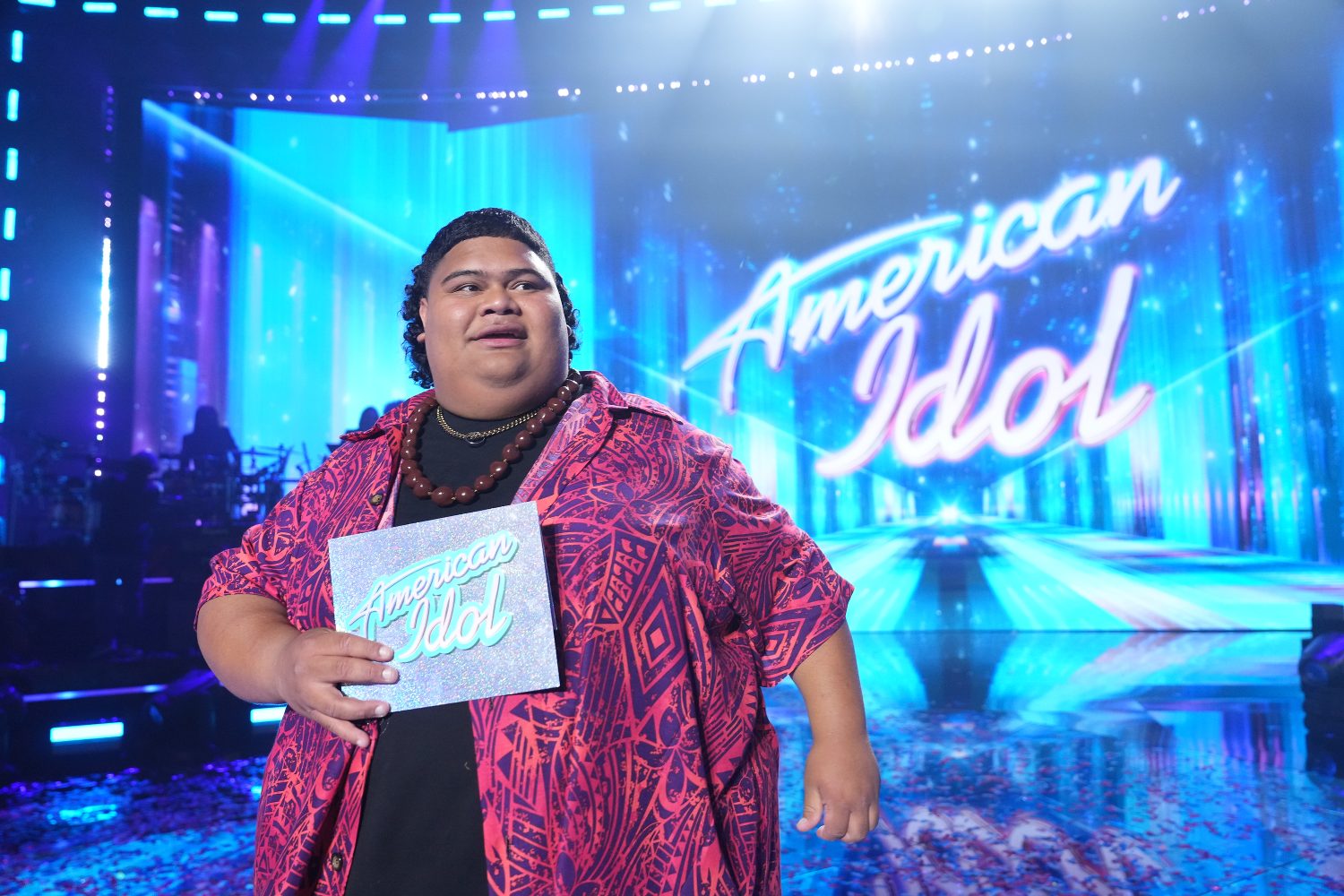American Idol Fans Allegedly Claim Show Is Fixed
