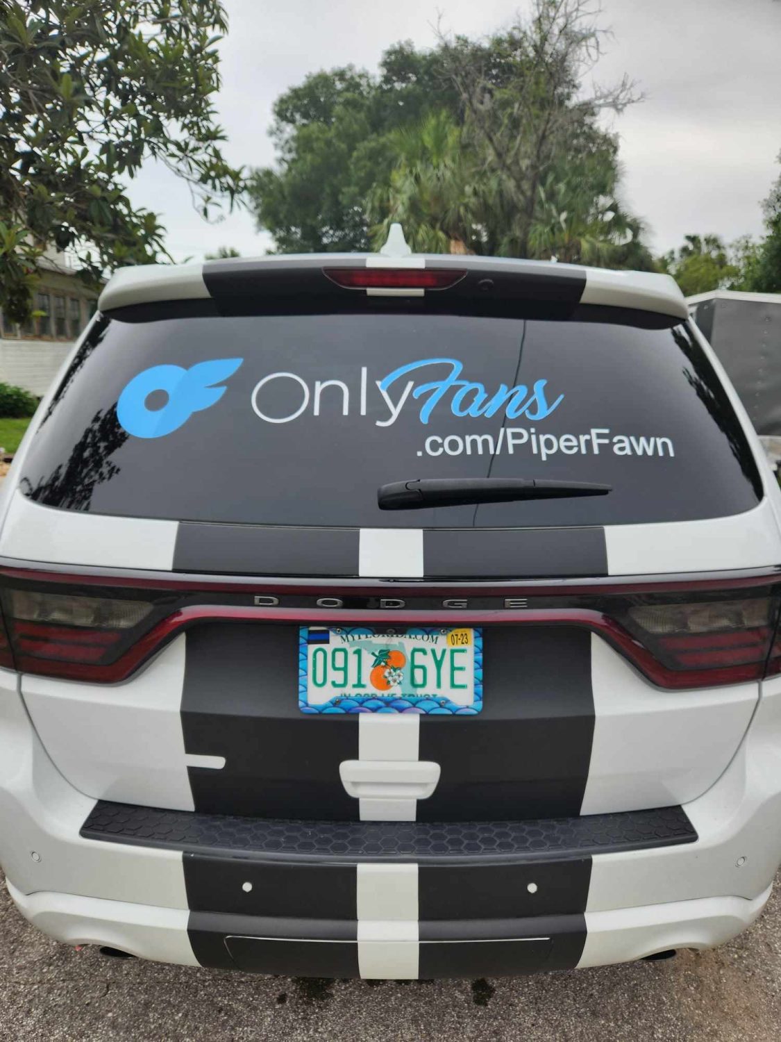 Christian School Bars Florida Mom From Pickup Zone For Advertising Her OnlyFans On Her Car