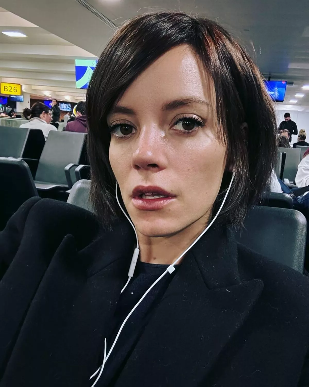 Lily Allen Became A Member Of The Mile-high Club Following A Seven-hour Encounter With A 90s Rockstar
